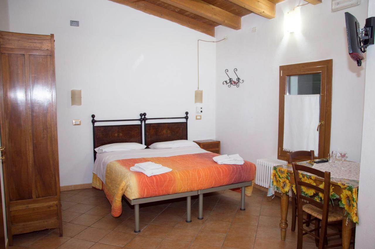 Corte Galvana Alloggio per agriturismo Cento (Emilia-Romagna)